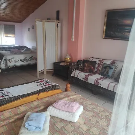 Dimitra Apartment *